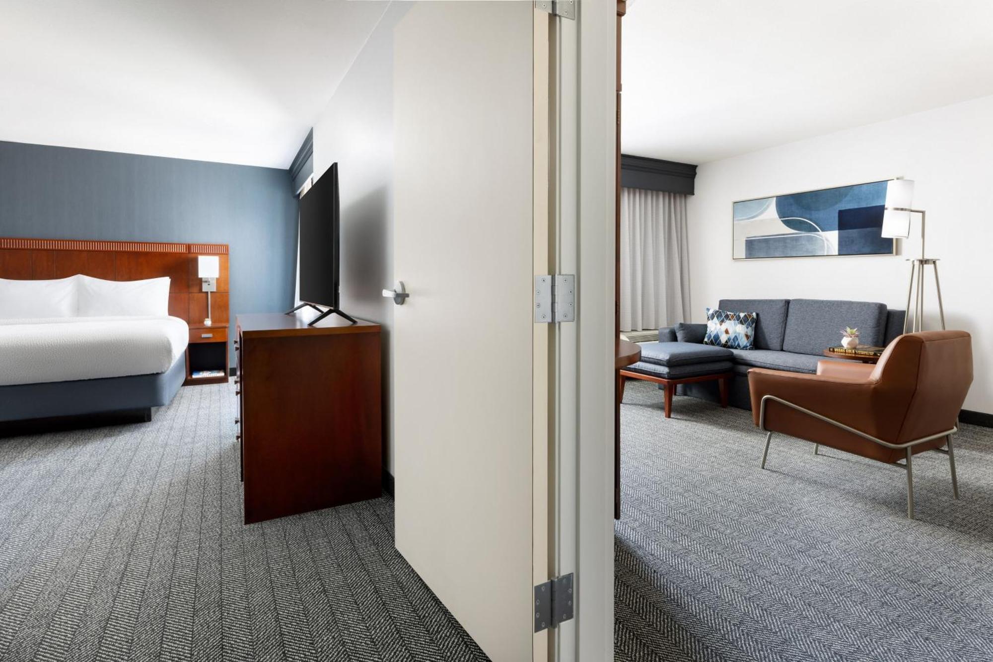 Courtyard By Marriott Las Vegas Stadium Area 외부 사진