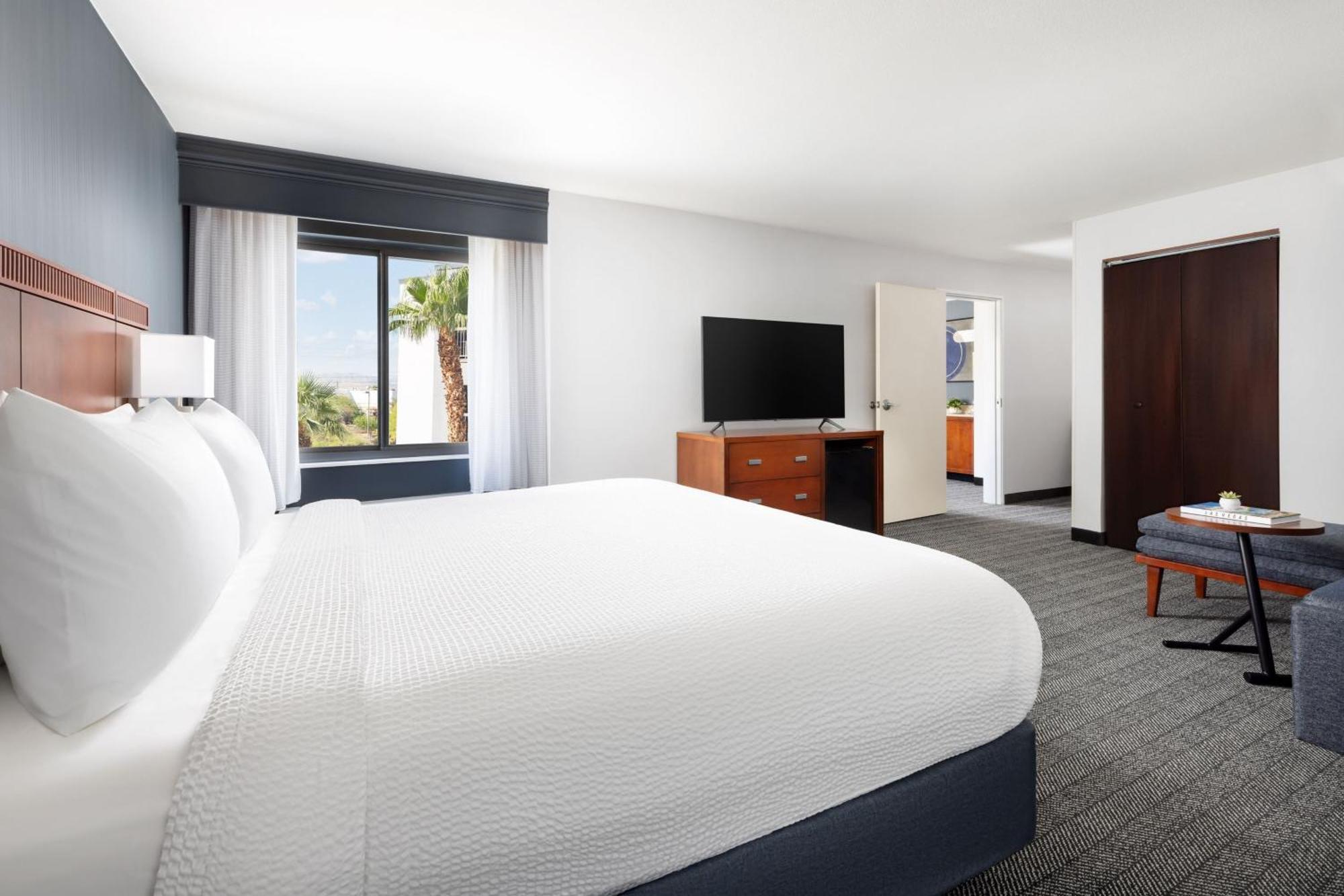 Courtyard By Marriott Las Vegas Stadium Area 외부 사진