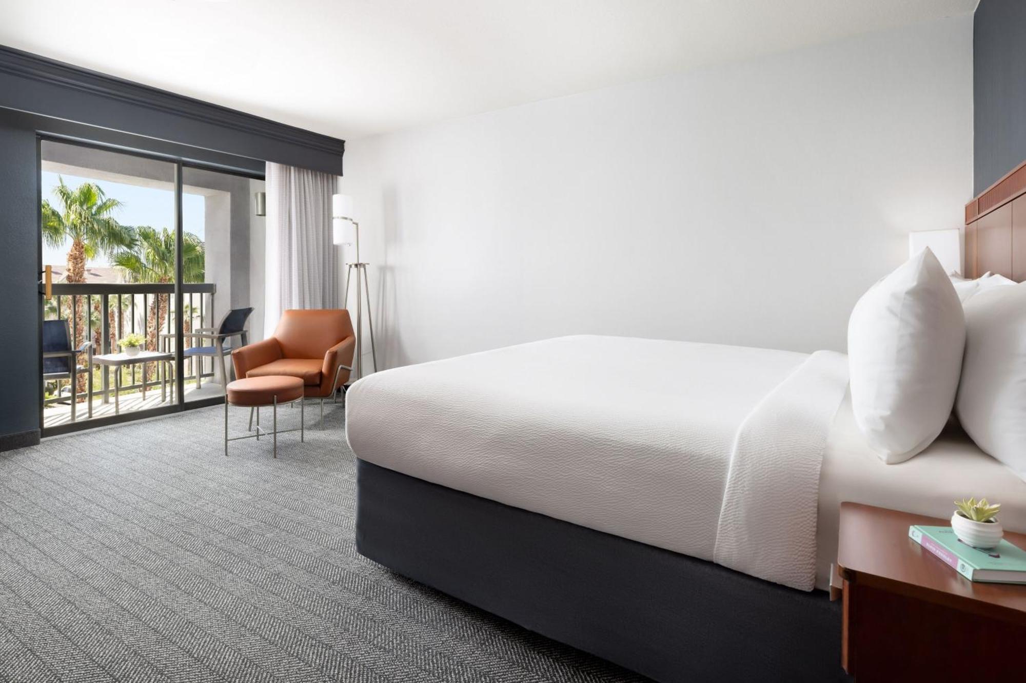 Courtyard By Marriott Las Vegas Stadium Area 외부 사진